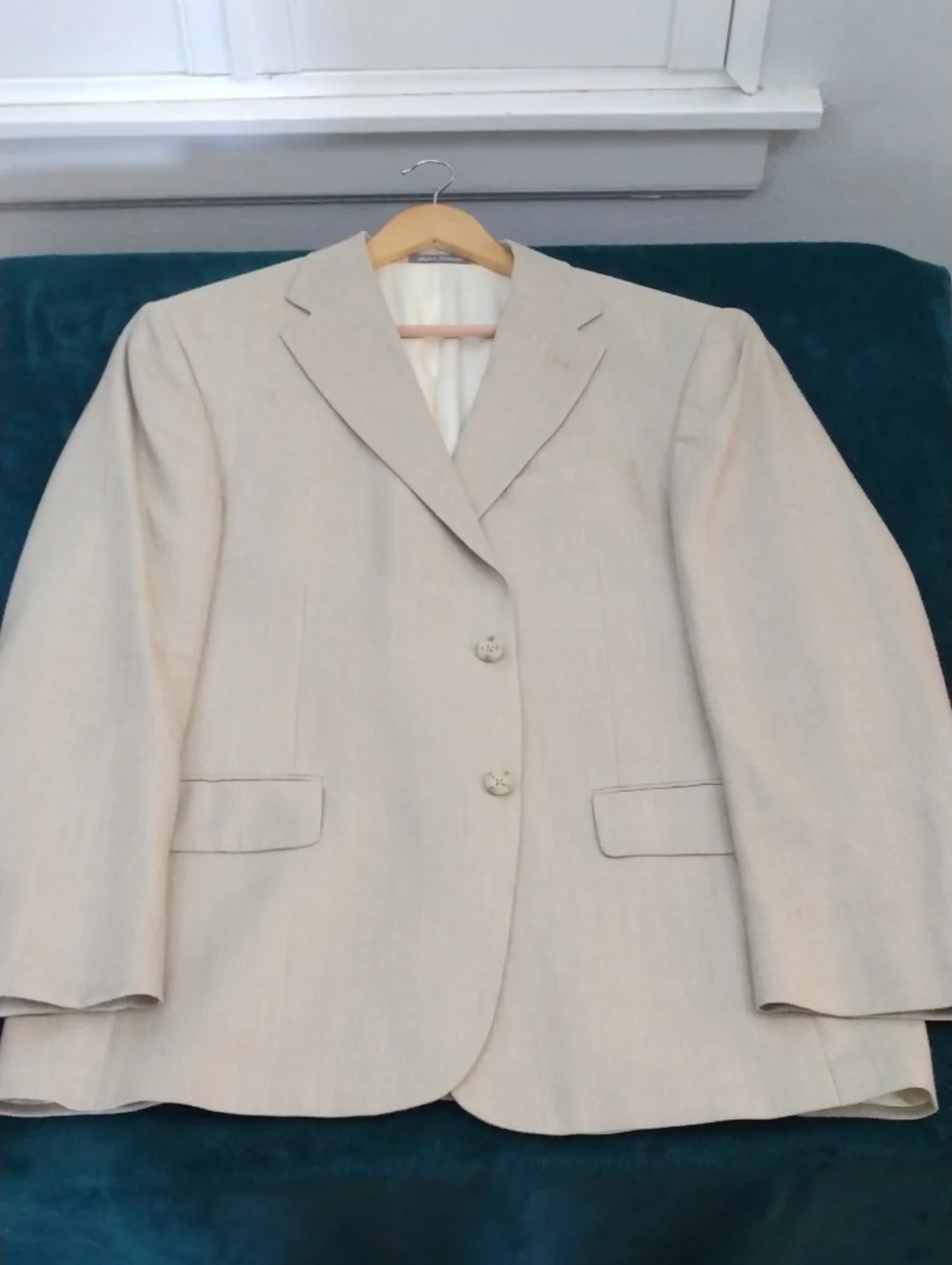 Vintage - Like New Oscar De La Renta Wool/Silk Light Tan Sport Jacket  44R